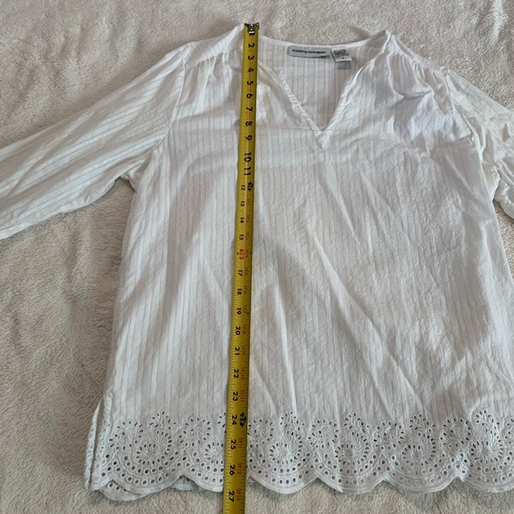 Cathy Daniels women’s 100% Cotton White Blouse Size Medium - Picture 16 of 17